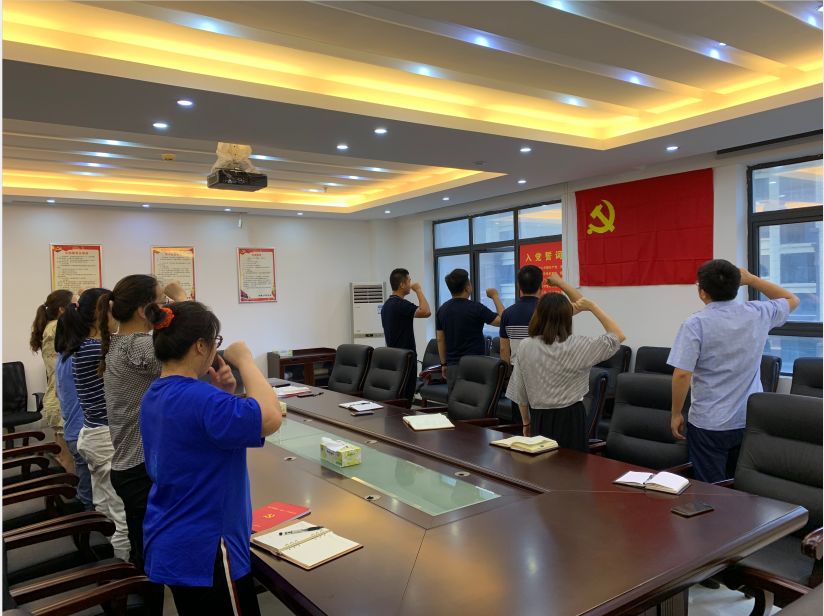 发扬“无我”精神 建功立业新时代